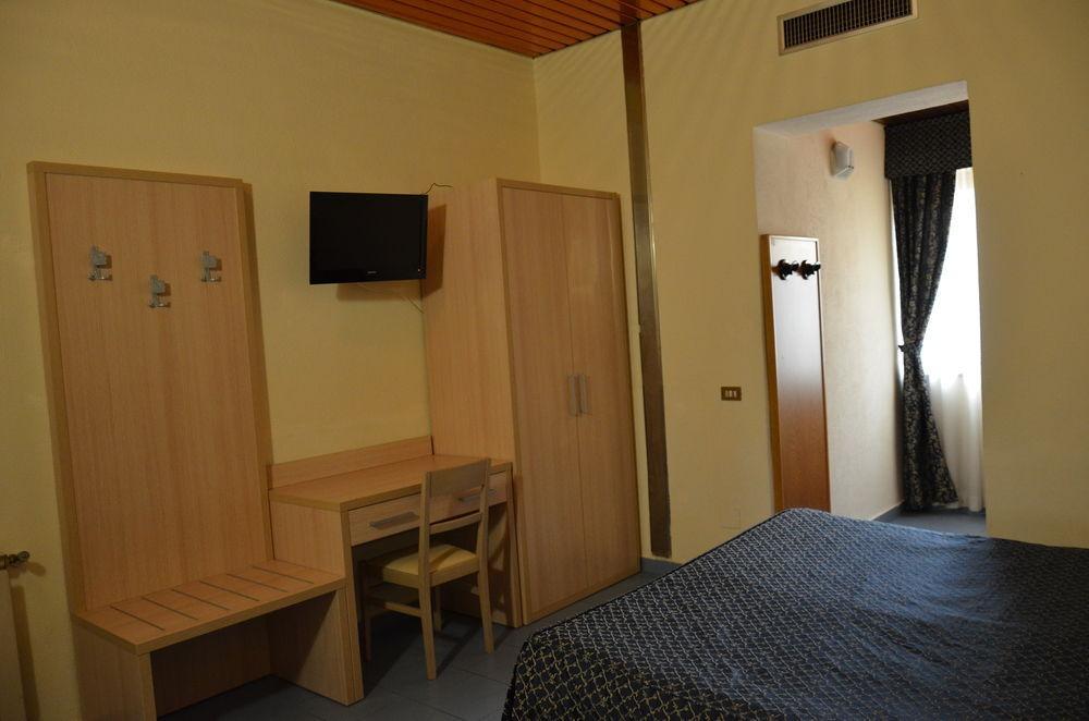 Hotel Nizza Mailand Exterior foto