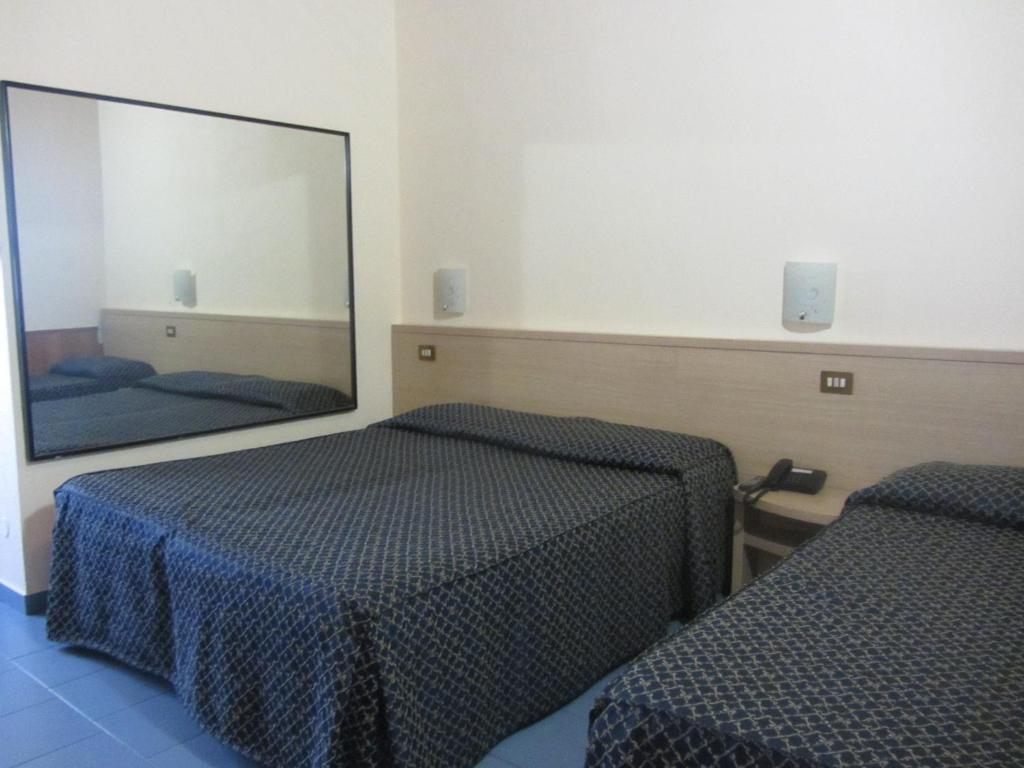 Hotel Nizza Mailand Exterior foto